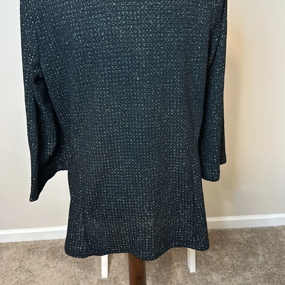 Dressbarn Sunday Cowl Neck Sweater with Metallic Shimmer Size Large in GUC